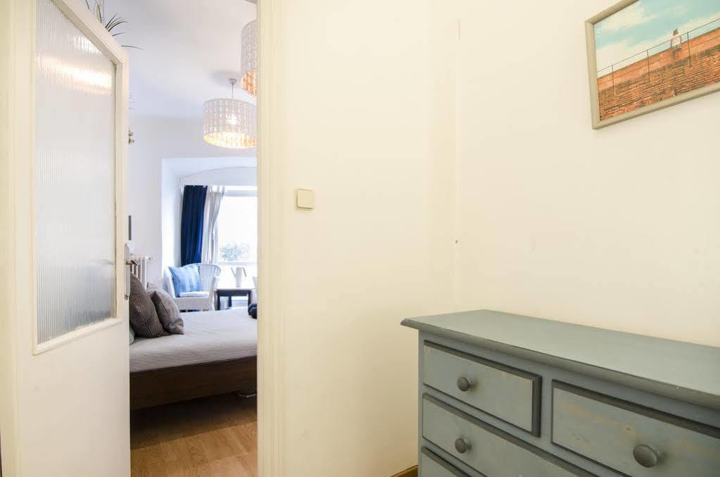 מדריד Lollipop Flats City Centre Deluxe Suite מראה חיצוני תמונה