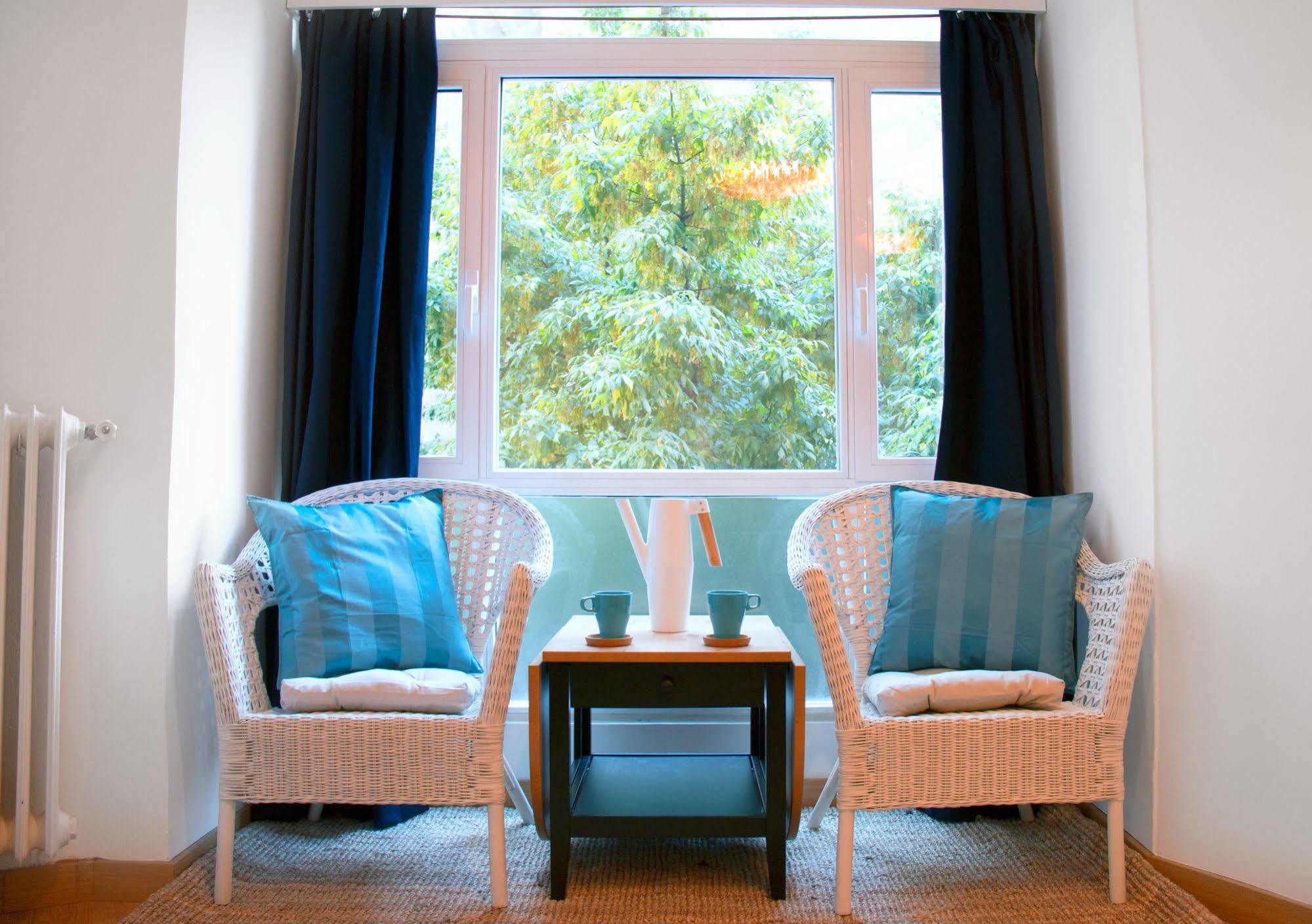 מדריד Lollipop Flats City Centre Deluxe Suite מראה חיצוני תמונה